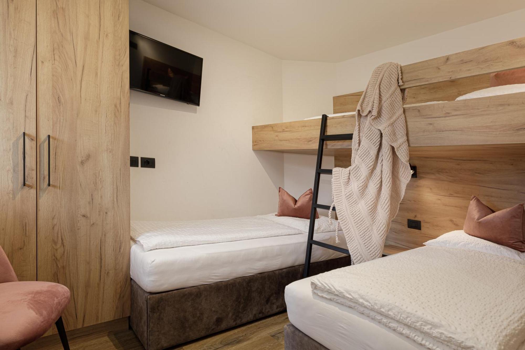 Family Aparthotel Winklwiese Olang Екстер'єр фото
