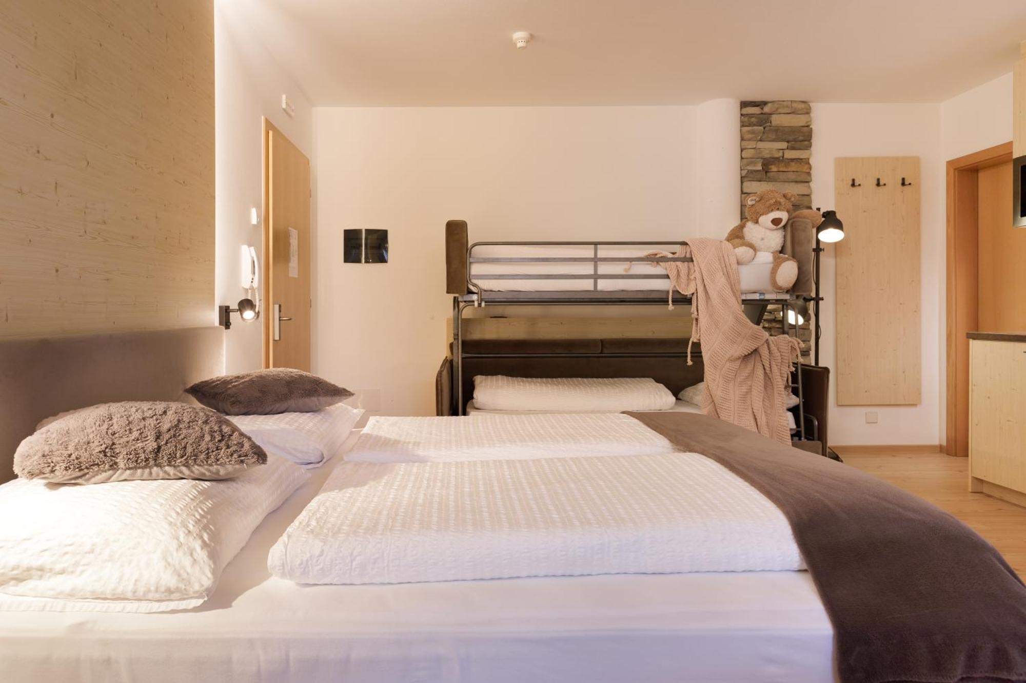 Family Aparthotel Winklwiese Olang Екстер'єр фото
